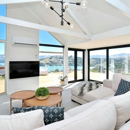 Akaroa Harbour View - Christchurch Holiday Homes מראה חיצוני תמונה