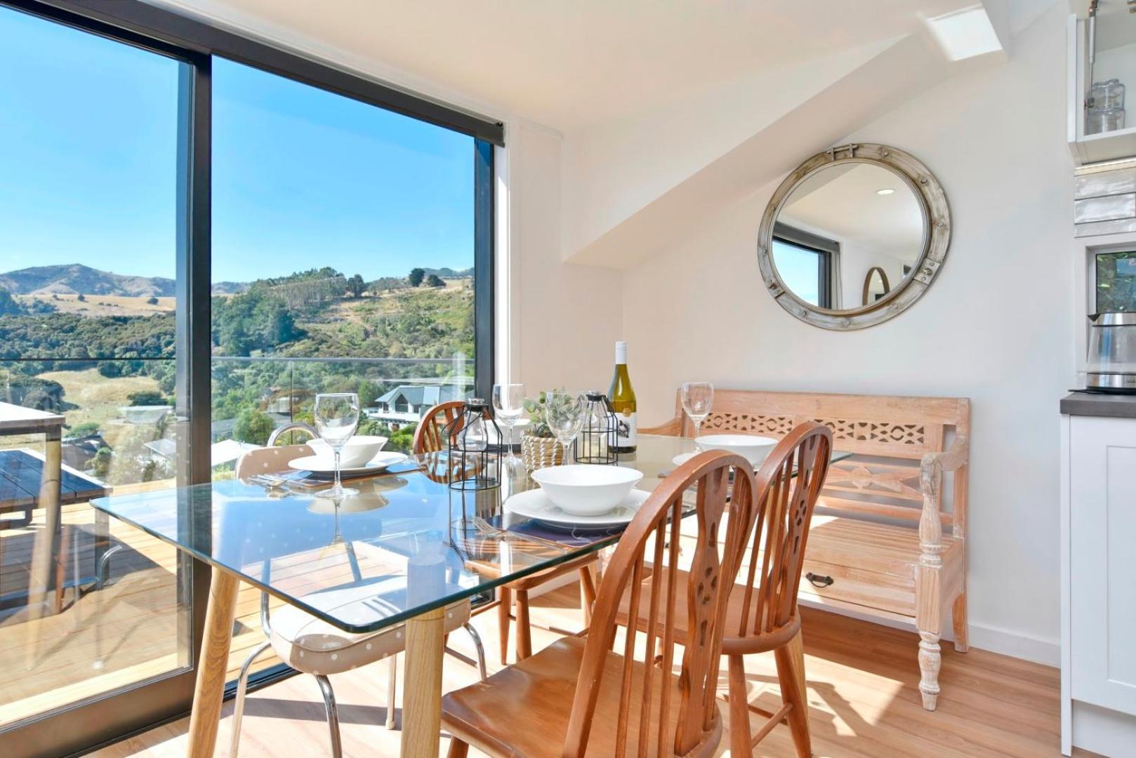 Akaroa Harbour View - Christchurch Holiday Homes מראה חיצוני תמונה